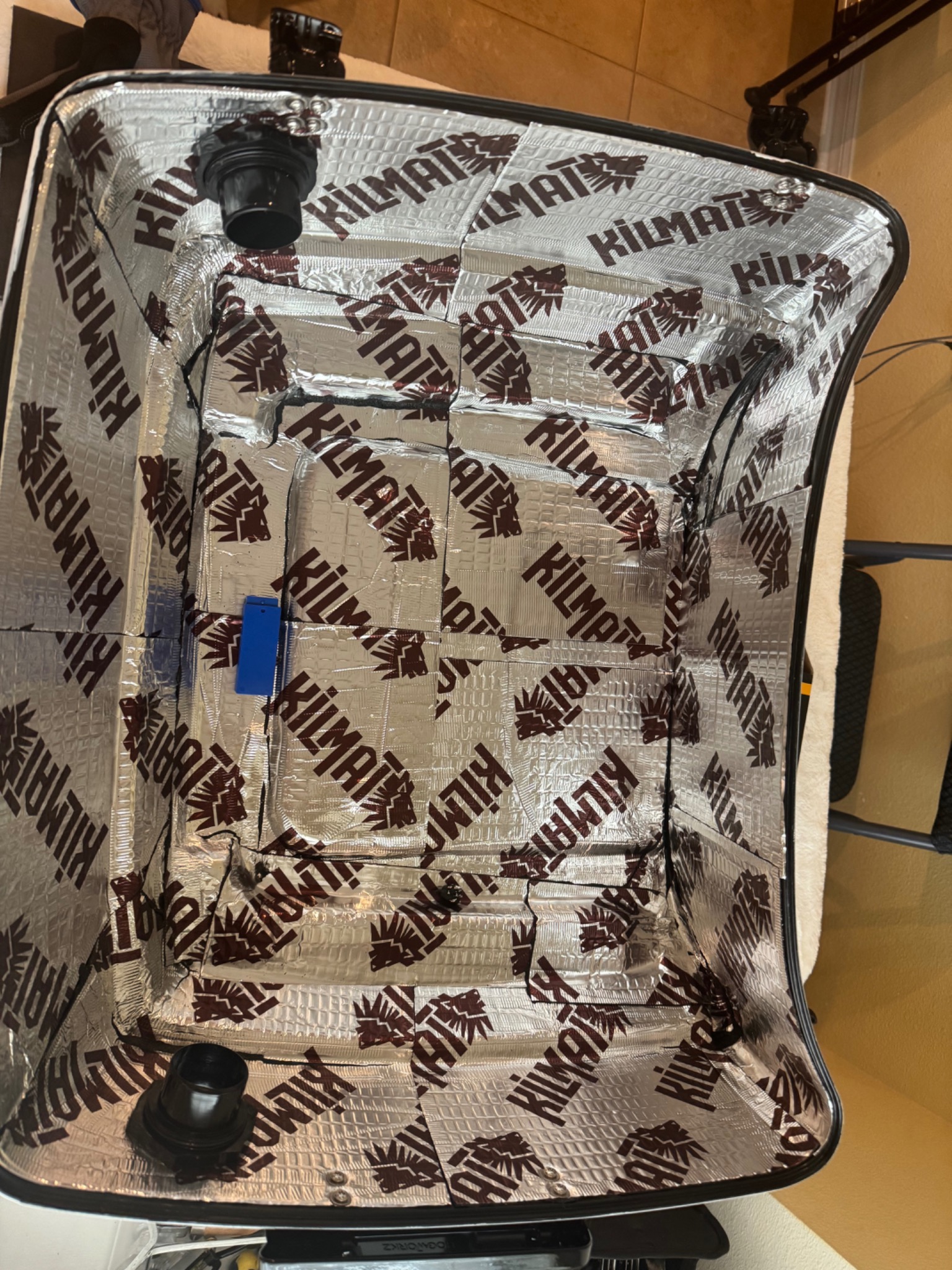 DOG PACK insulated interior